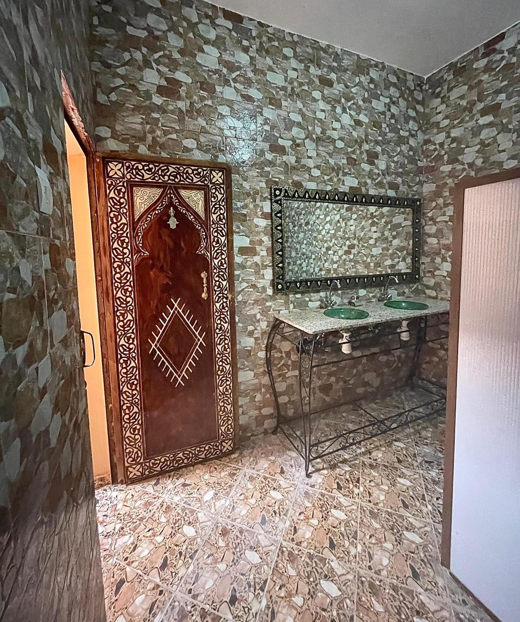 Ait Tiourhza Dar Ilyana酒店 外观 照片